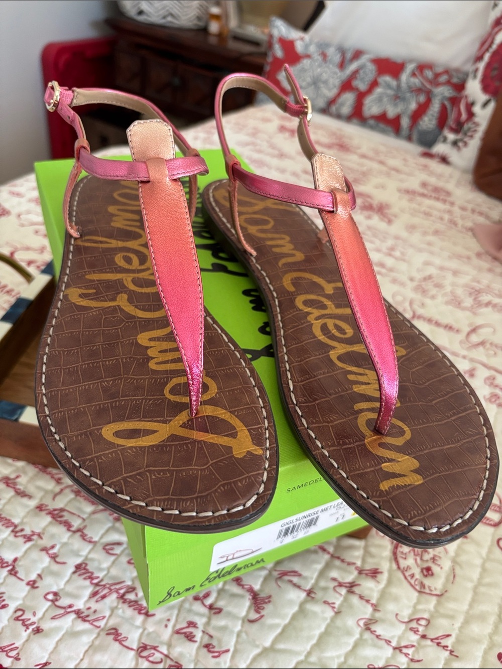 NWT Sam Edelman Gigi Leather T-Strap Sandals Sunrise Metallic Ombre SZ 11